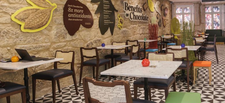 Vinte Vinte Café Flores