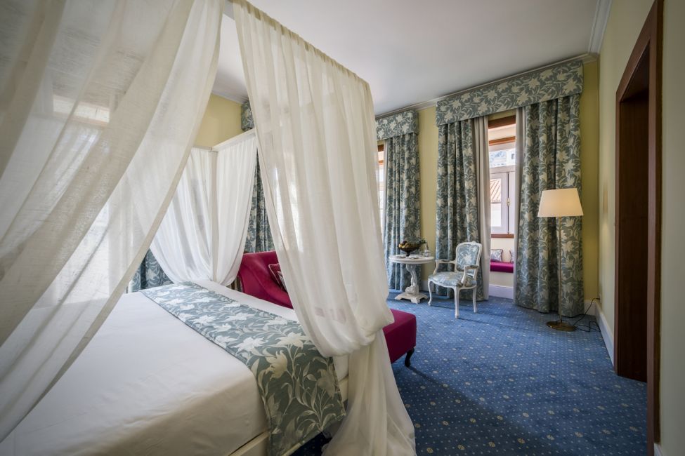 The Vintage House Hotel