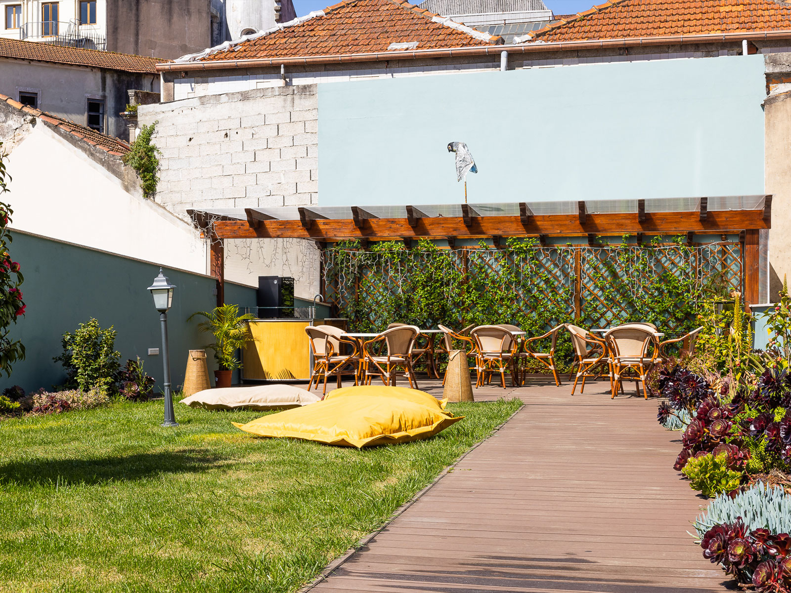 Restaurante Bonjardim - Un lieu cosy pour se régaler toute la journée à Porto