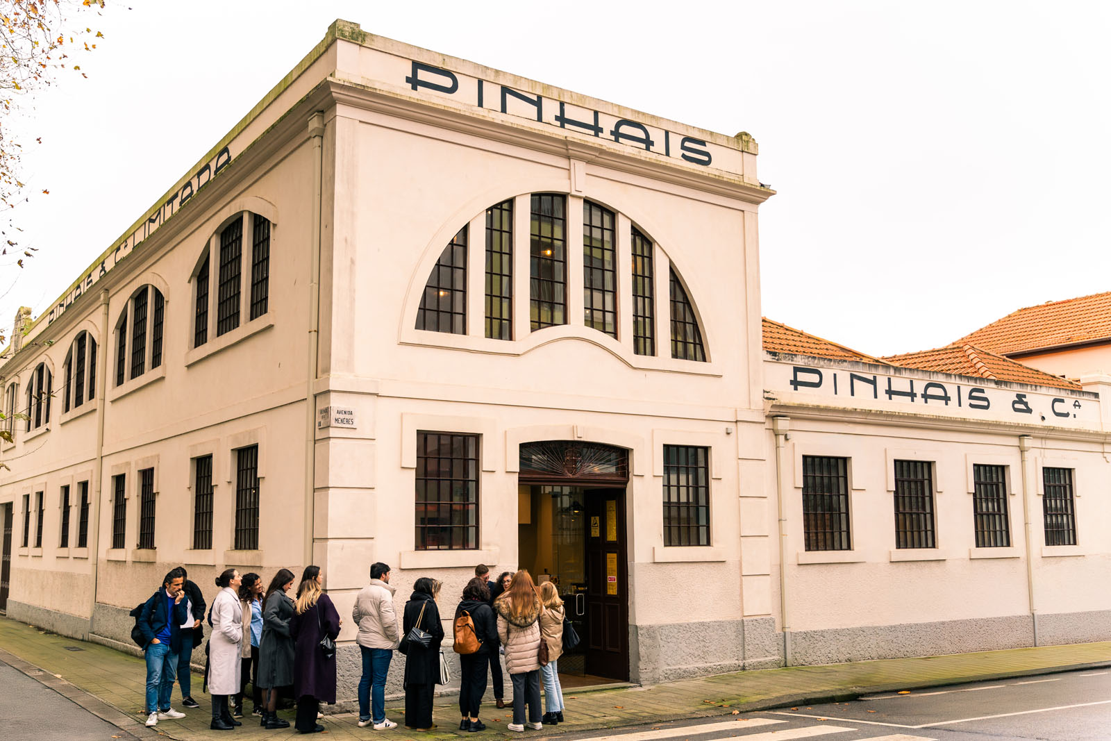 Conservas Pinhais Factory Tour - Immersion dans l'art traditionnel de la mise en conserve des sardines portugaises