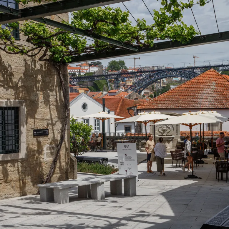 WOW Porto