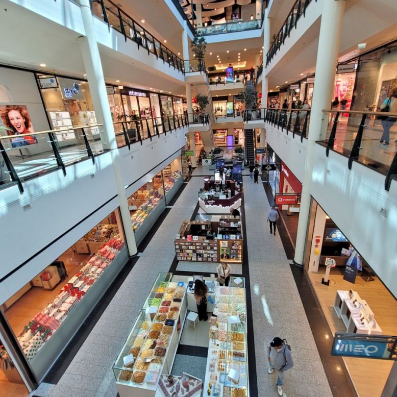 Via Catarina Shopping