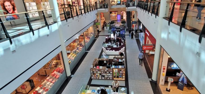 Via Catarina Shopping