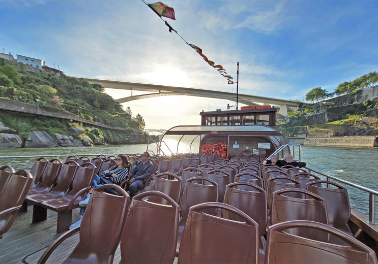 Take a Rabelo boat trip in Porto