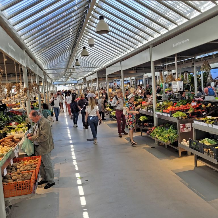 Gourmet morning at Mercado do Bolhão