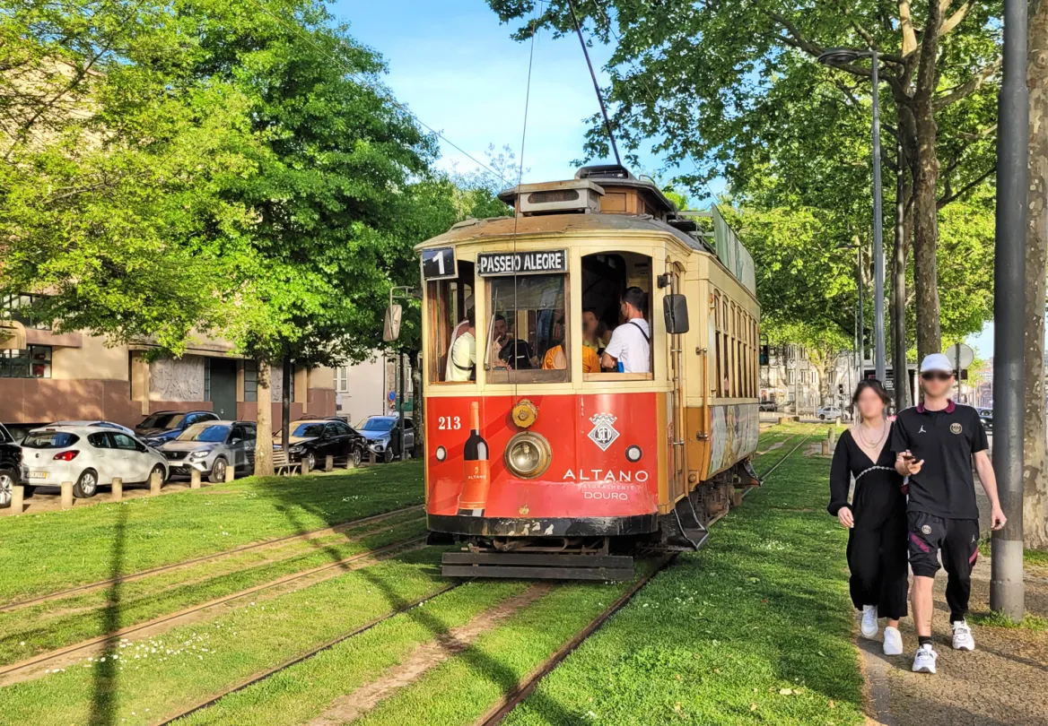 Tram de Porto ligne 18