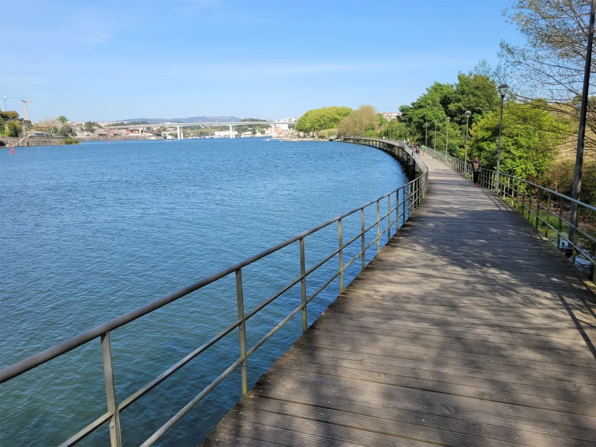 La Passerelle sur pilotis