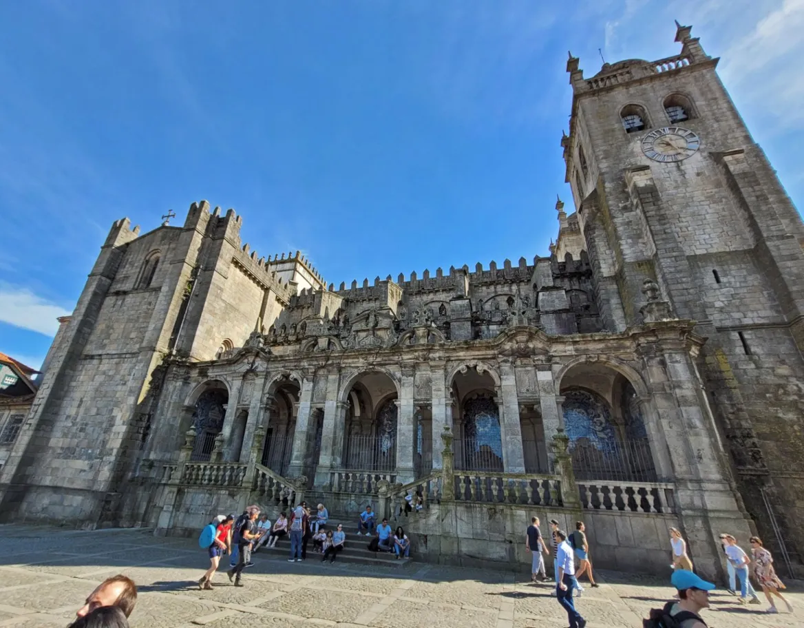 Fresco on the left side of Porto Cathedral