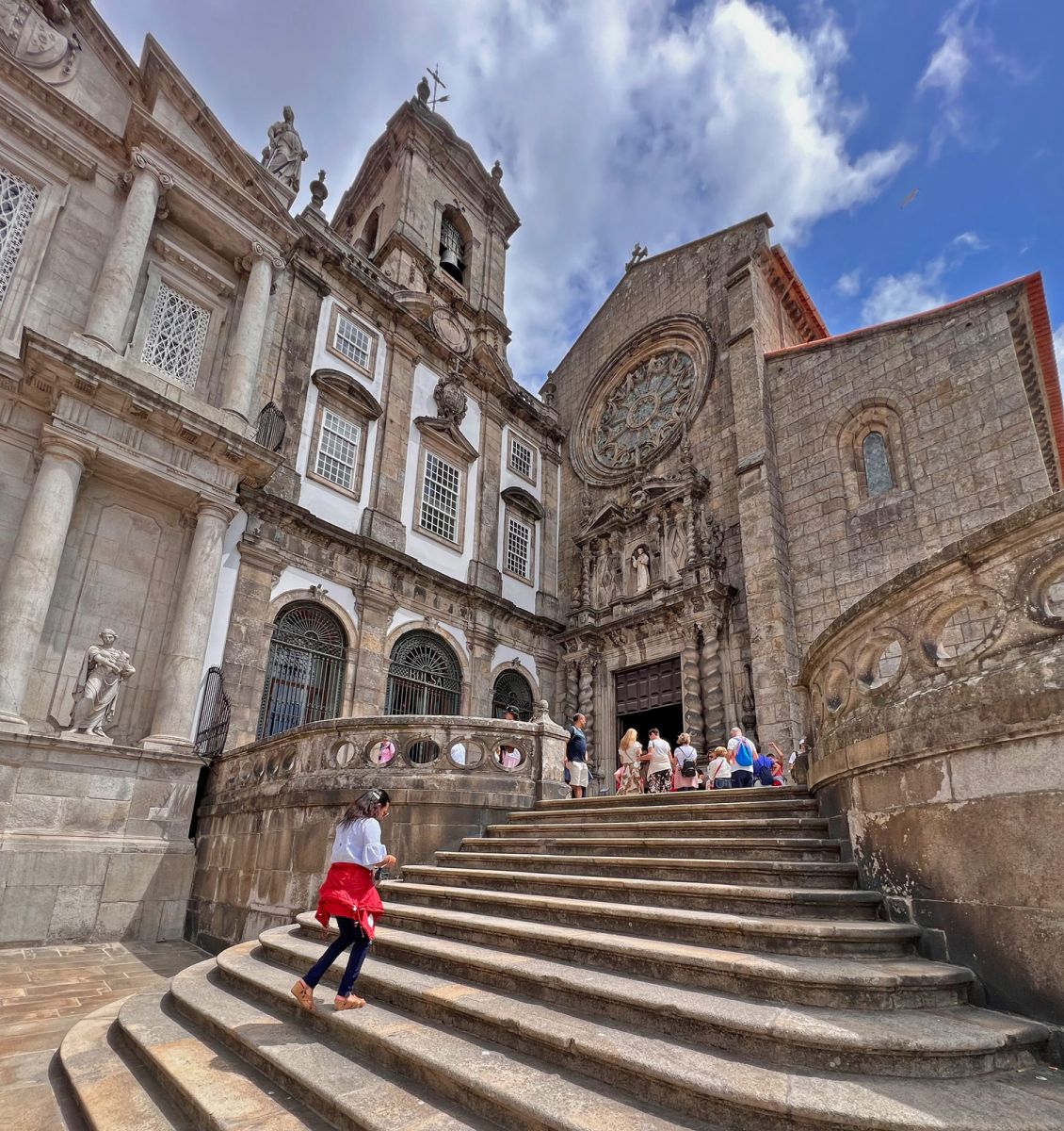 Expedition House and Sao Francisco Church