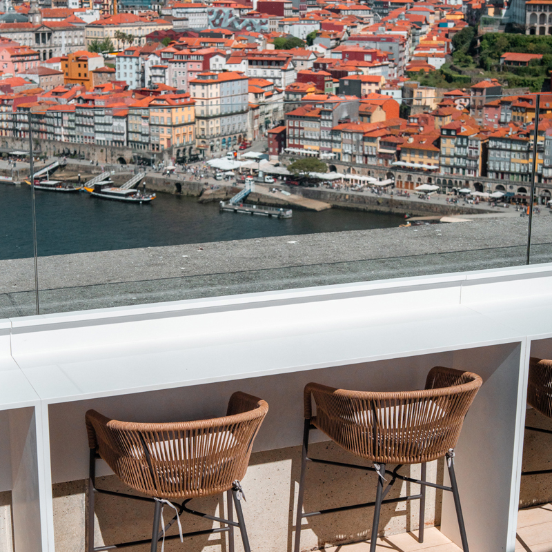 Esplanada Jardim do Morro - Bar avec vue spectaculaire à Porto