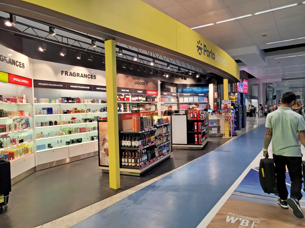 Boutiques de l'aéroport de porto
