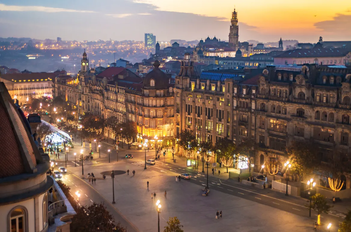 Avenue dos Aliados Photo: AdobeStock matousekfoto