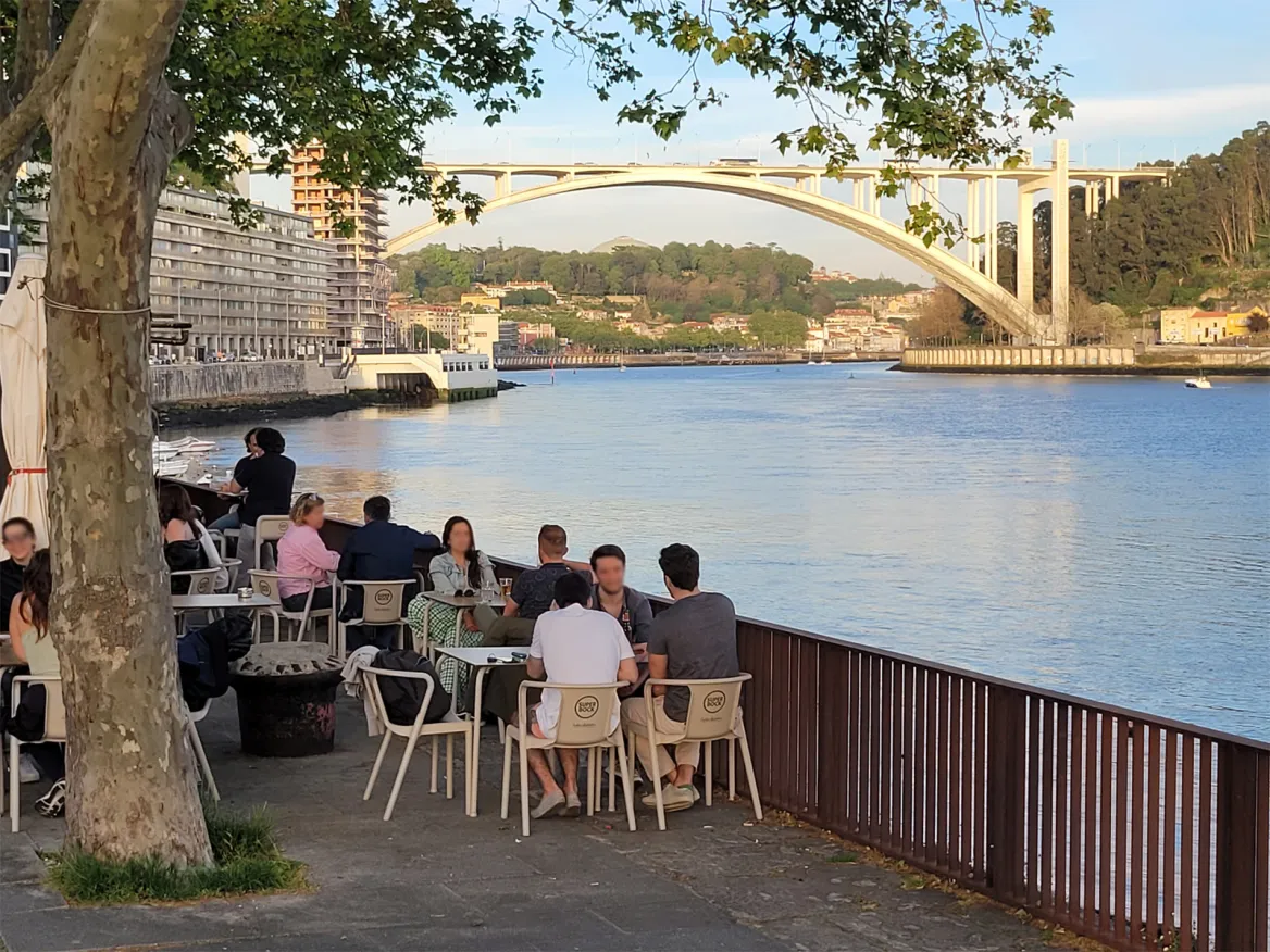 Cafe on the banks of the Douro in Ouro