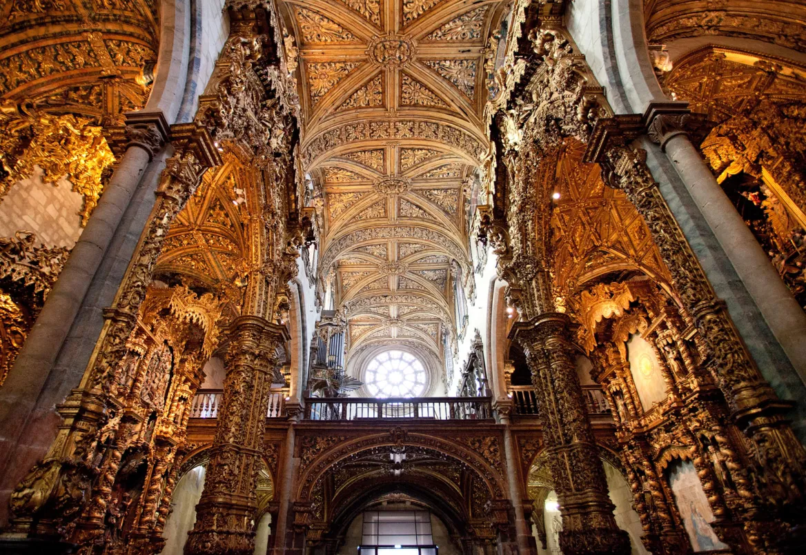 Sao Francisco Church Porto Photo: Adobestock Pelatophoto