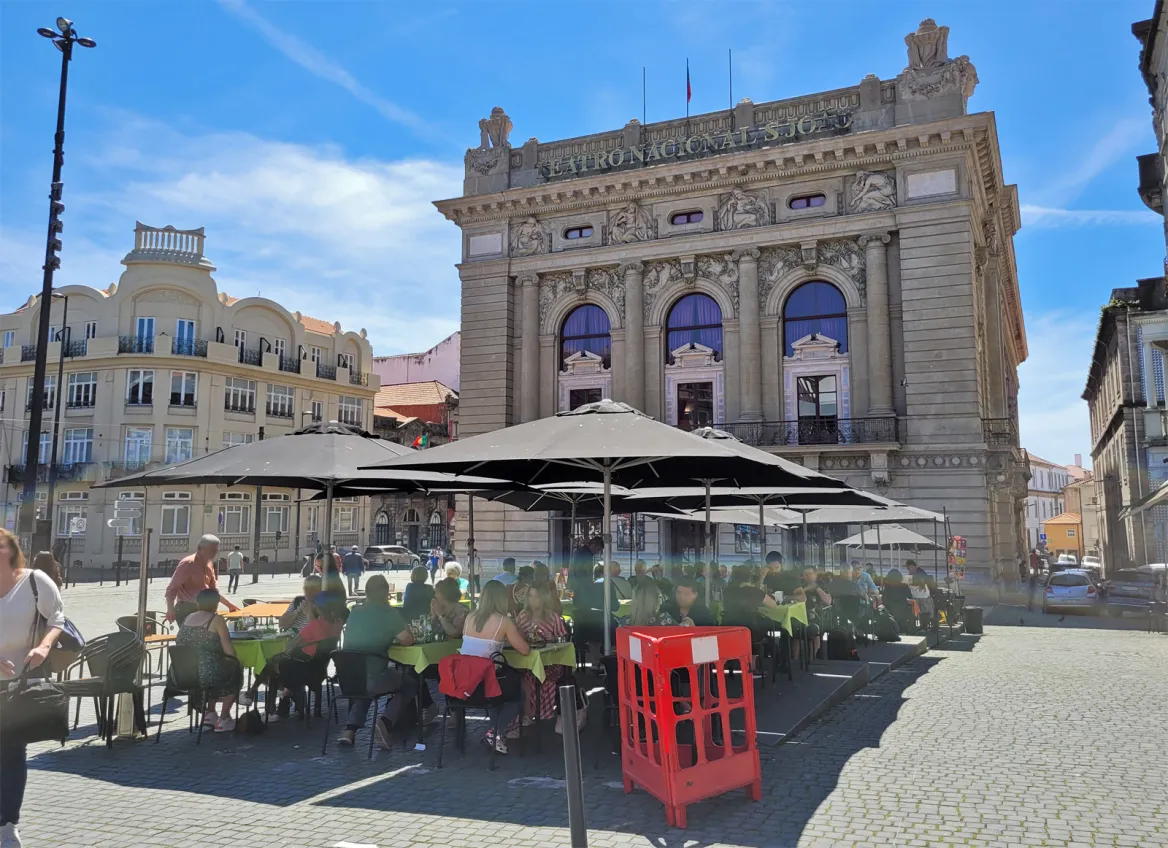 The Sao Jao Theater