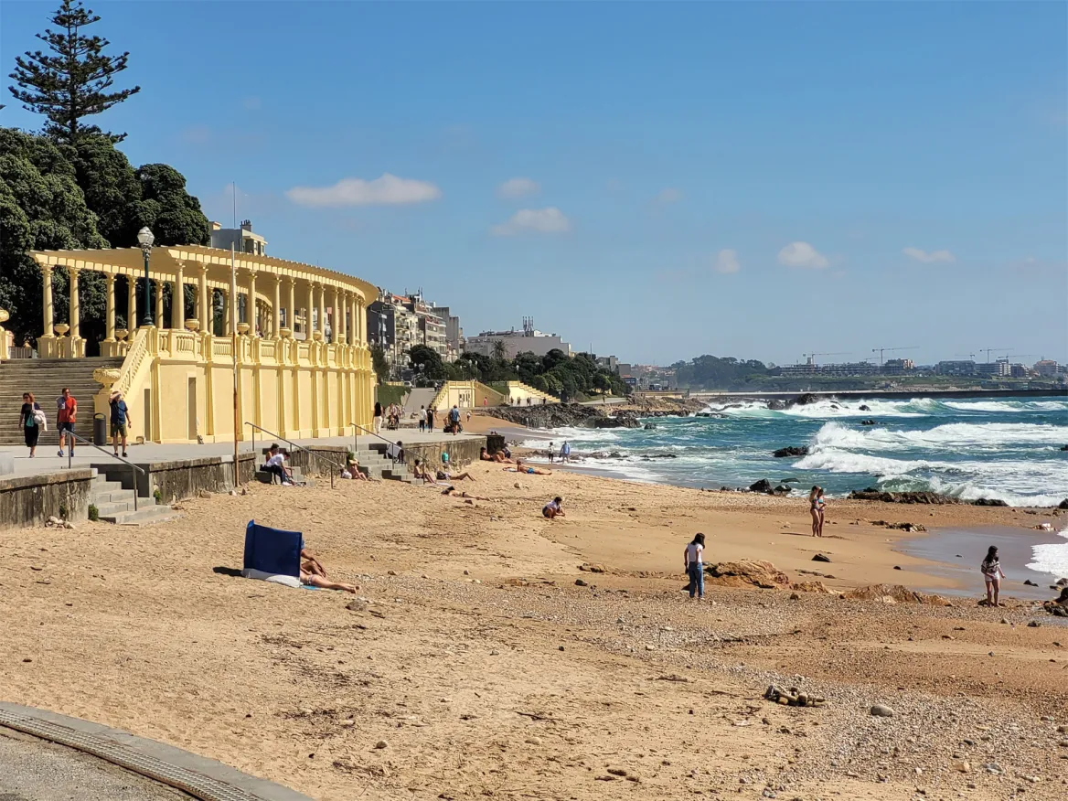 Sea promenade and Pergola do Foz