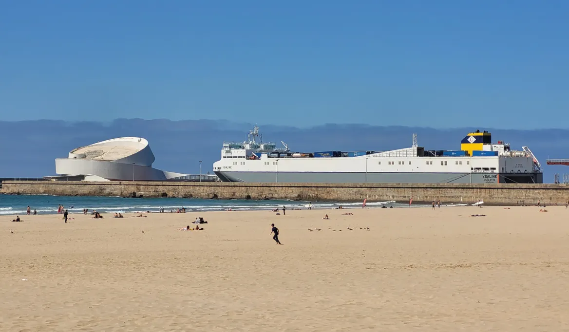 Cruise terminal and beach