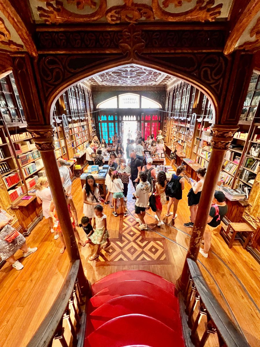 Lello Bookstore