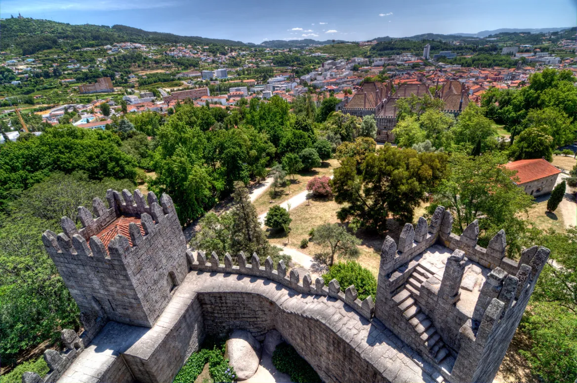 Guimarães Photo : AdobeStock Carson Liu